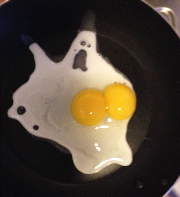 30 Hilarious Examples Of Pareidolia In Everyday Objects