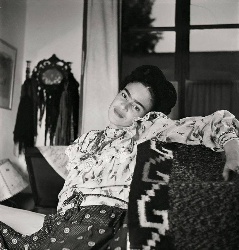 Rare Photos Of Frida Kahlo During The Last Years Of Her Life