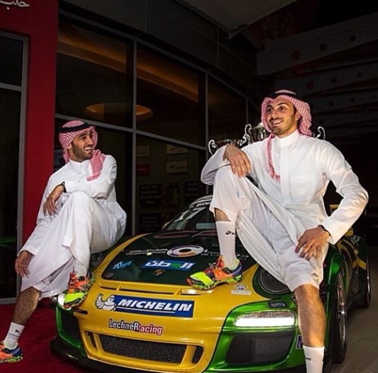 The Rich Kids of Saudi Arabia flaunt wads of cash as they show off their la...