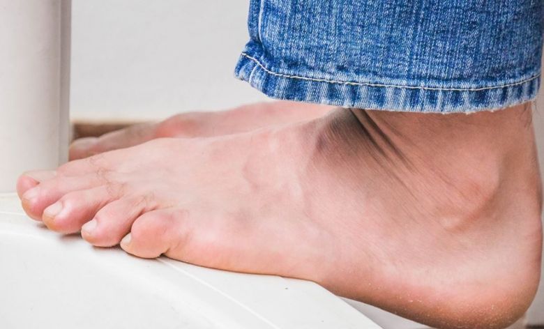 treatment for pins and needles in hands and feet