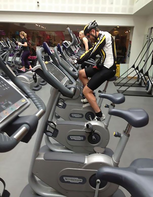 25 Awkward Things That Happen At The Gym 