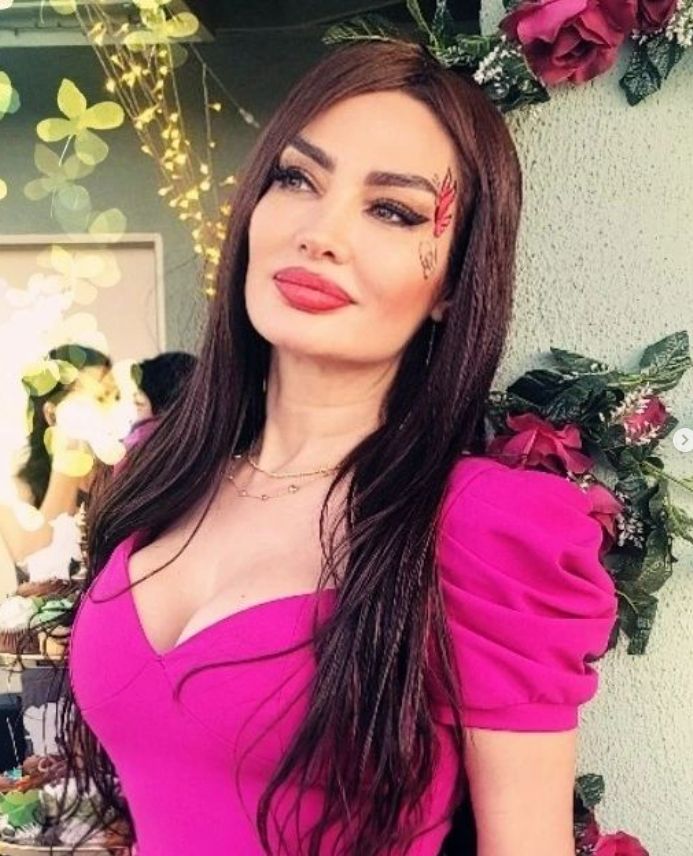 Soheila Golzar: Tv Personality, Professional Makeup and Hairstylist