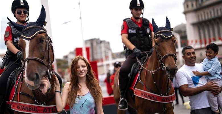 Riding into the Future: Istanbul Revitalizes Mounted Police for Modern Urban Policing