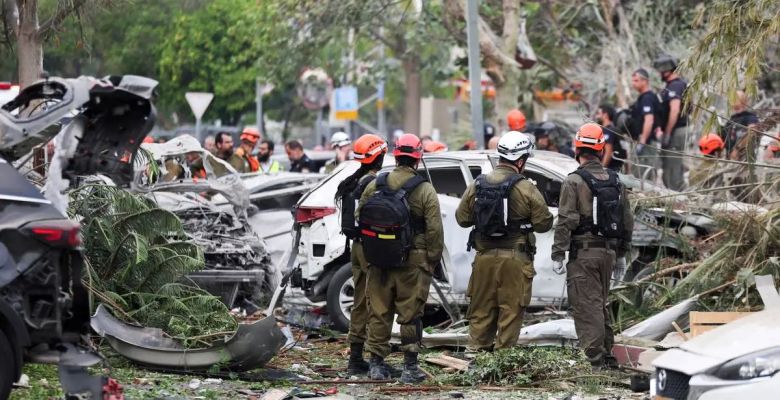 Iran Launches Missile Strikes on Tel Aviv and Haifa as Israel Conflict Escalates into Fourth Day
