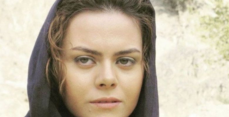 From Look-Alike to Leading Lady: The Unique Path to Fame for an Actress